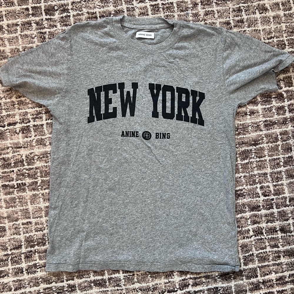 Like New Anine Bing tee